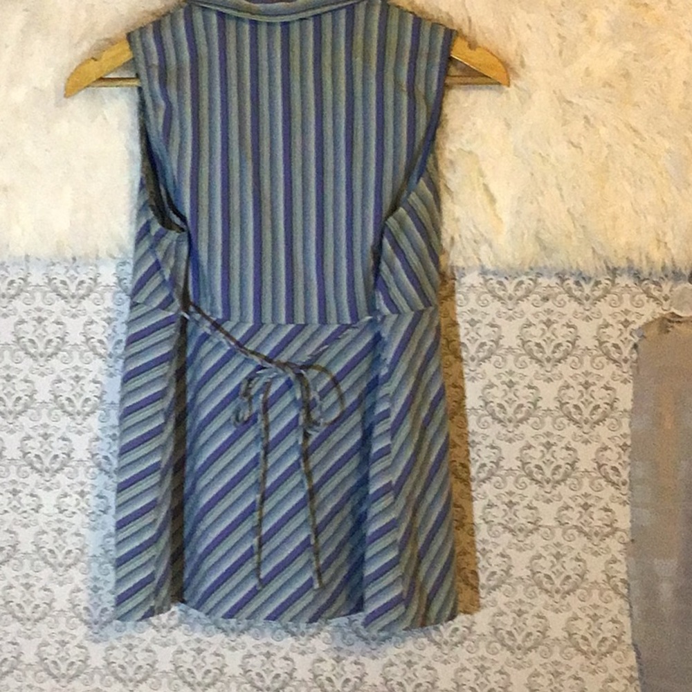 Medium Motherhood adorable maternity shirt - Picture 5 of 5